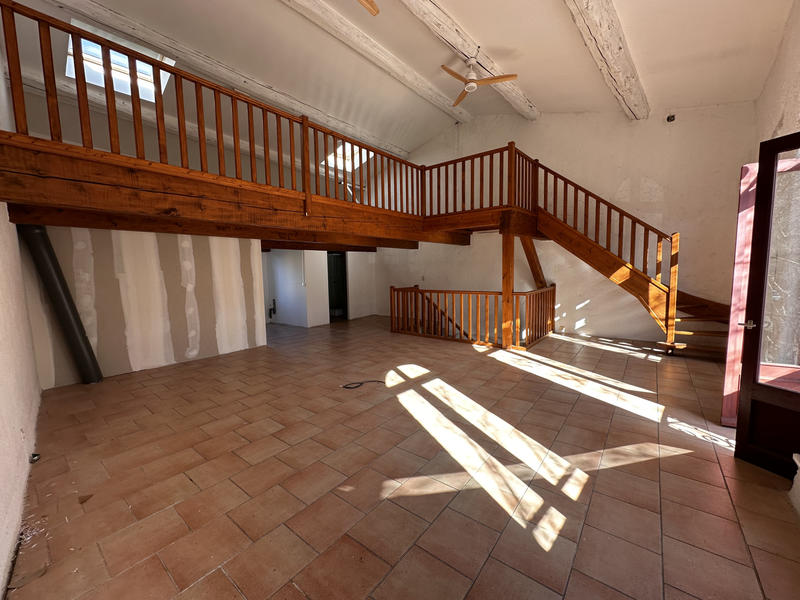 Local commercial - 163 m²