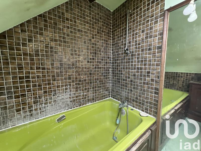 Maison - 181 m² - 5 pièces