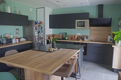 Appartement - 93 m² - 5 pièces