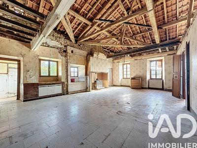 Maison - 160 m² - 5 pièces