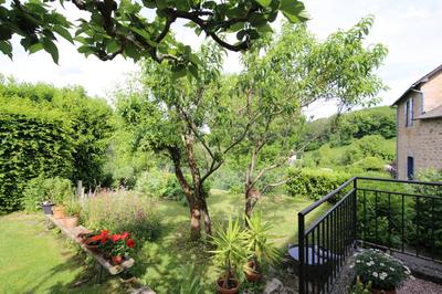 Maison de village - 200 m² - 5 pièces