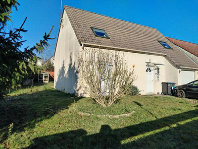 Maison - 104 m² - 5 pièces