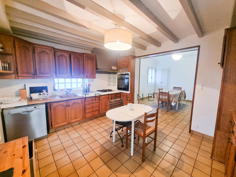 Maison - 143 m² - 4 pièces