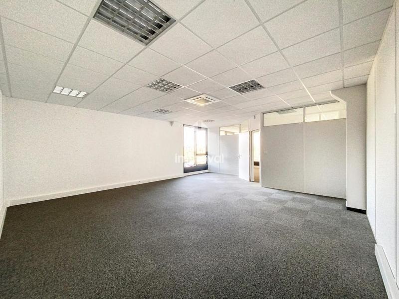 Bureau - 85 m² - 3 pièces