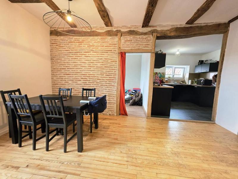 Maison - 104 m² - 6 pièces