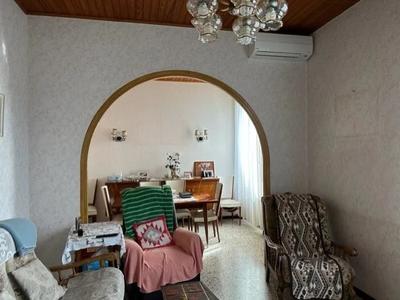 Appartement - 119 m² - 5 pièces