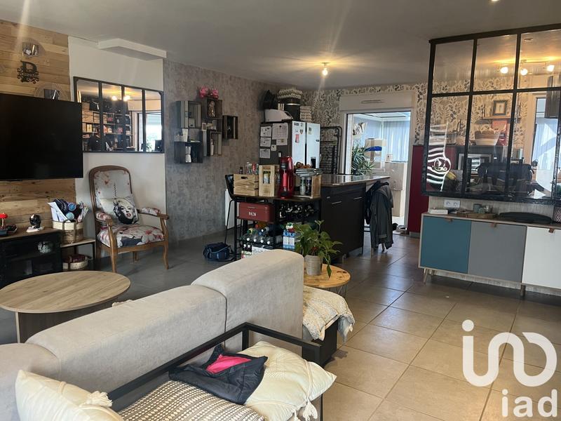 Maison - 90 m² - 5 pièces