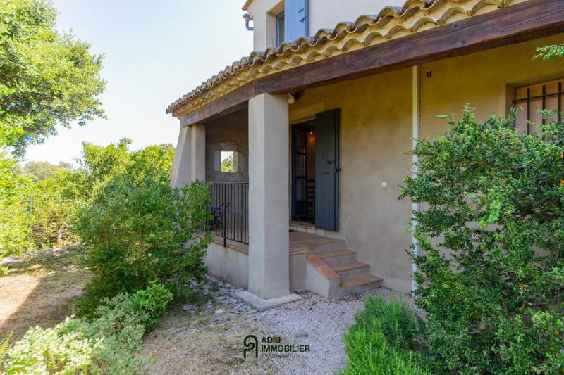 Maison - 191 m² - 6 pièces