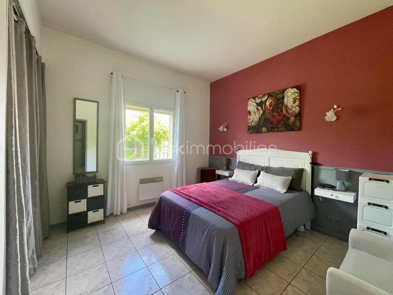 Pavillon - 110 m² - 5 pièces