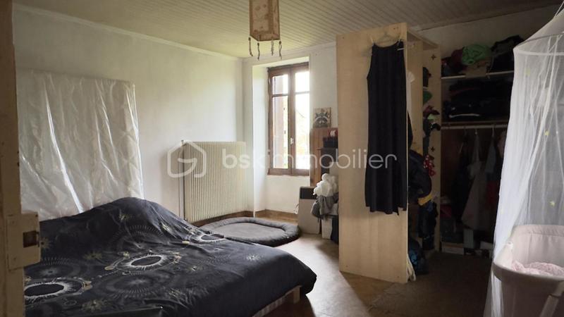 Maison en pierre - 101 m² - 5 pièces