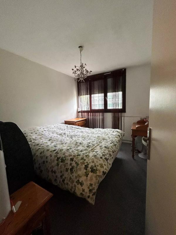 Appartement - 87 m² - 4 pièces