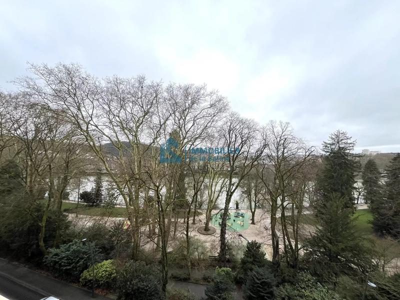 Appartement - 81 m² - 3 pièces