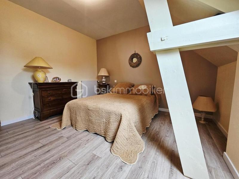 Maison - 163 m² - 6 pièces