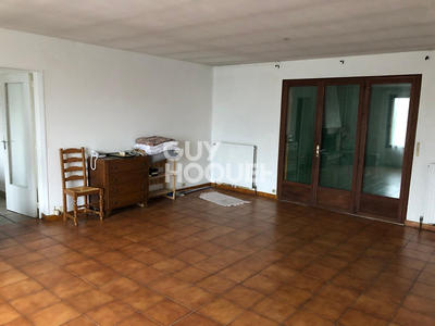 Maison - 92 m² - 4 pièces