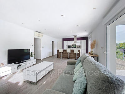 Appartement - 77 m² - 3 pièces