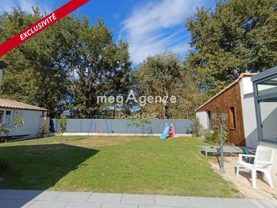 Maison traditionnelle - 145 m² - 7 pièces