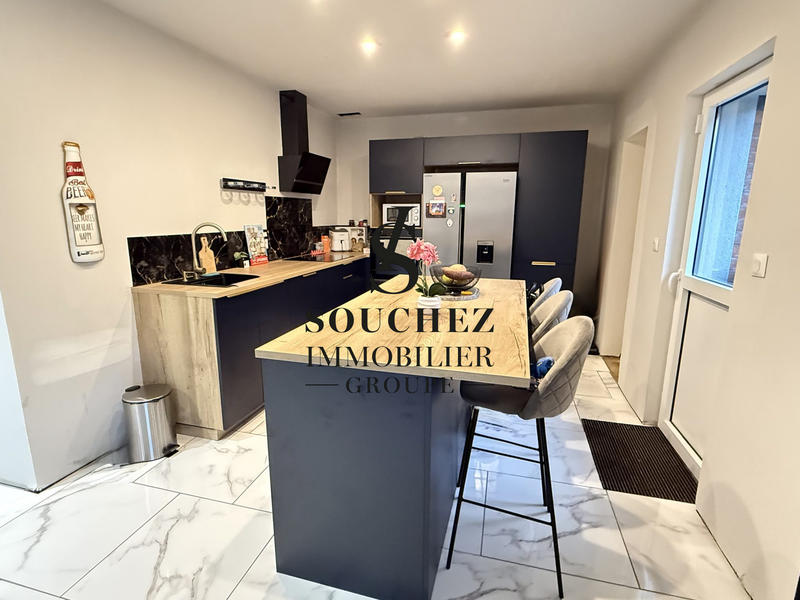 Maison - 138 m² - 6 pièces