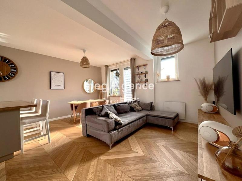 Maison - 129 m² - 6 pièces