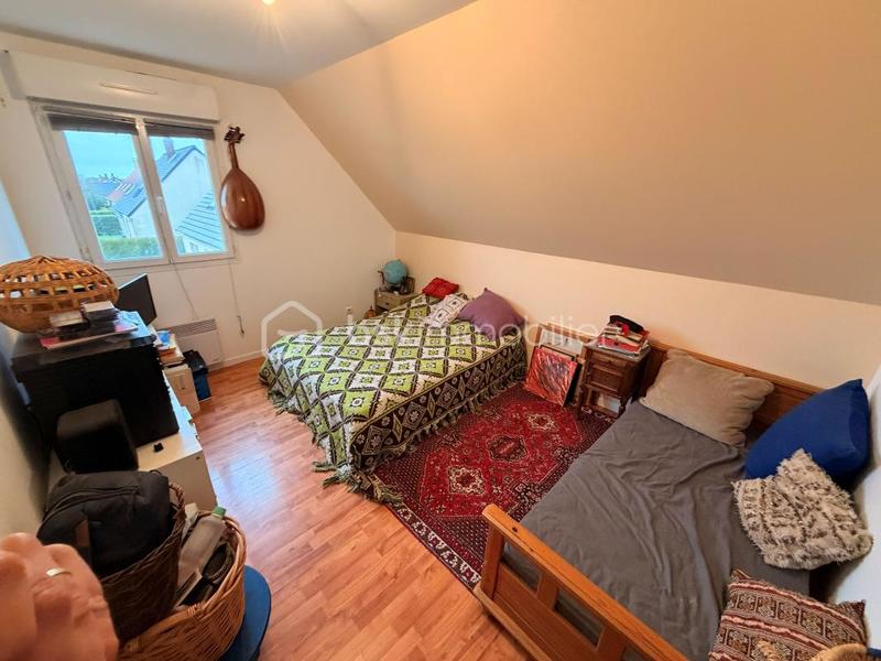 Maison traditionnelle - 132 m² - 6 pièces