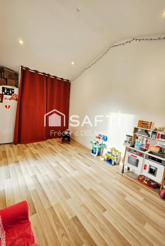 Maison - 87 m² - 5 pièces