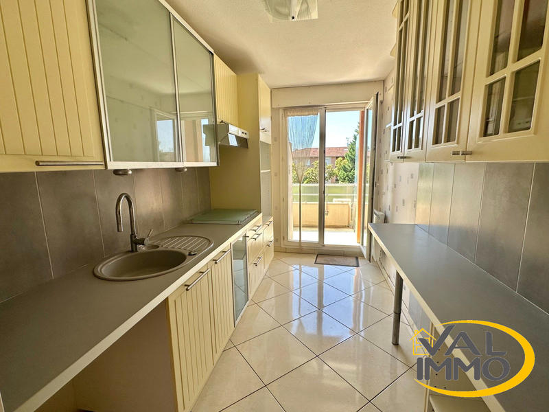 Appartement - 65 m² - 3 pièces