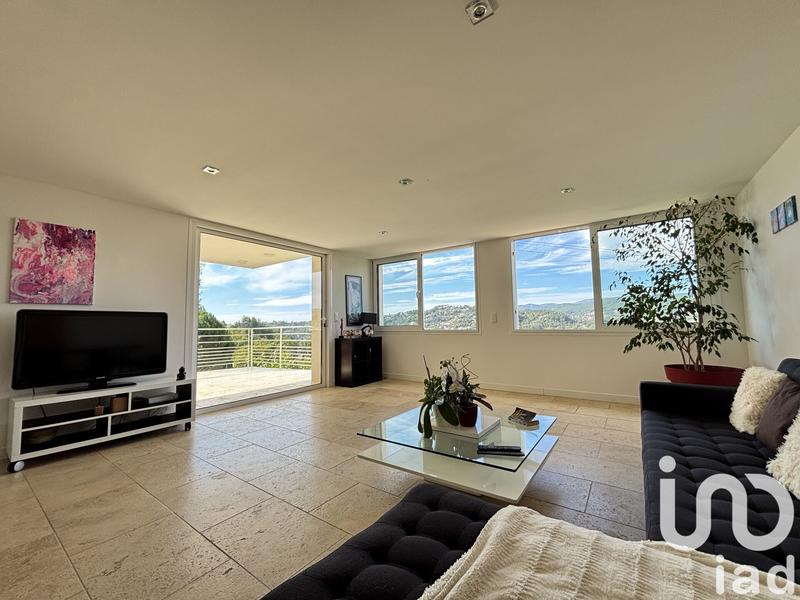 Maison de maîtres - 235 m² - 8 pièces