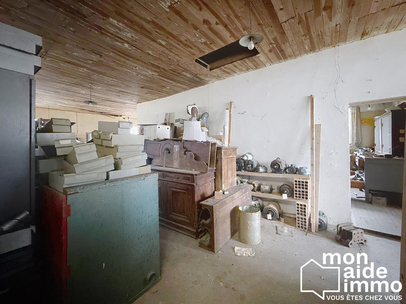 Maison ancienne - 990 m² - 15 pièces