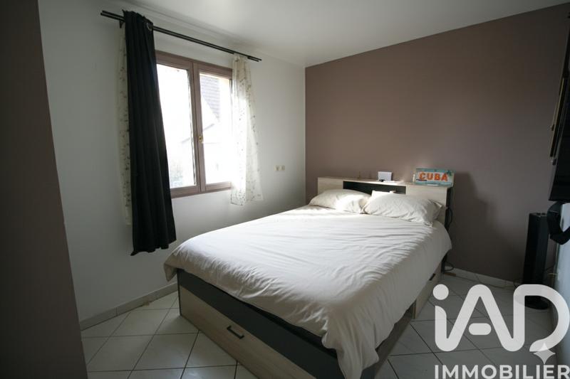 Maison - 99 m² - 5 pièces