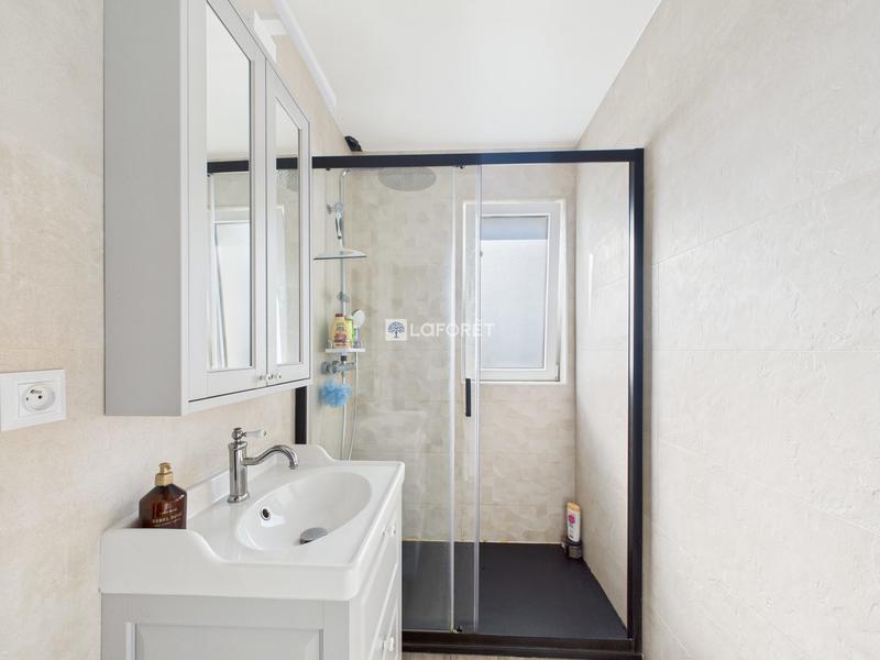 Maison - 142 m² - 6 pièces