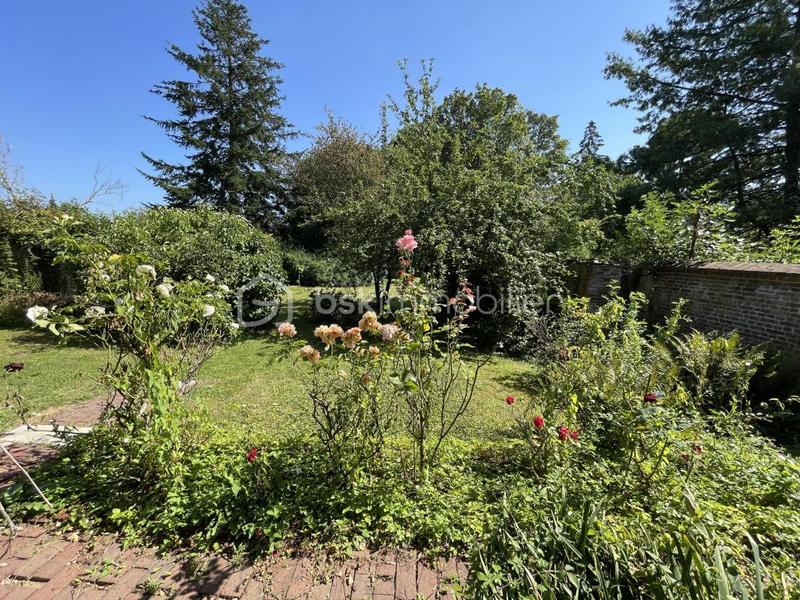 Demeure - 313 m² - 10 pièces