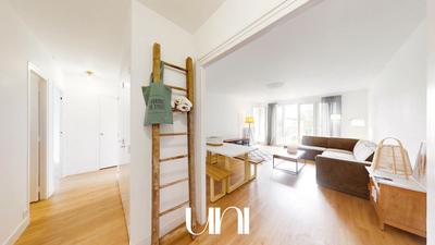 Appartement - 107 m² - 5 pièces