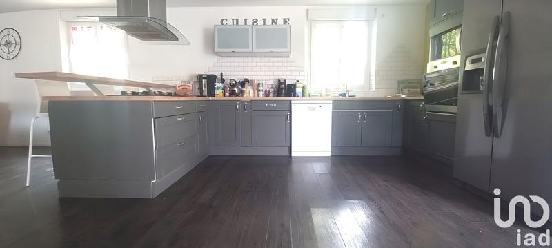 Maison - 165 m² - 10 pièces