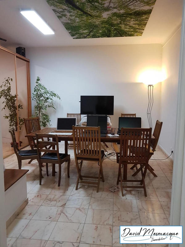 Duplex - 214 m² - 8 pièces