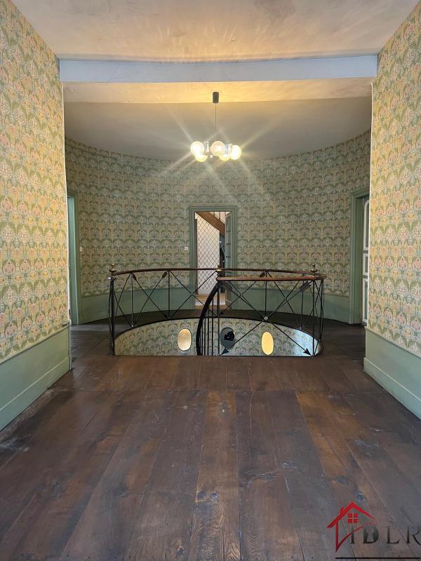 Demeure - 346 m² - 11 pièces