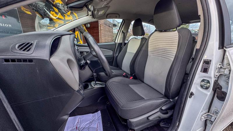 Toyota Yaris Hybride III 1.5 Vvt-I Hybrid Pro