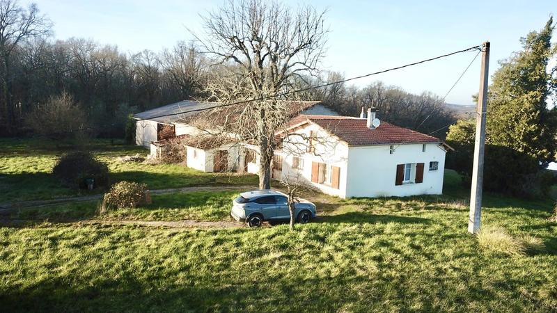 Maison - 86 m² - 5 pièces