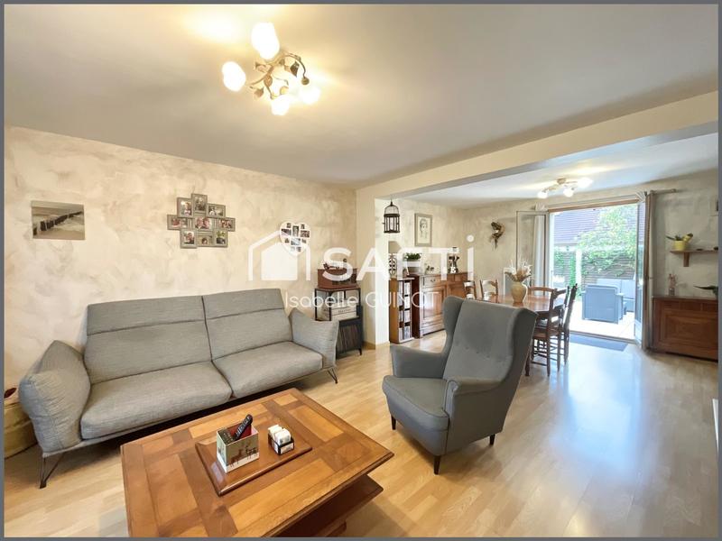 Maison - 90 m² - 4 pièces