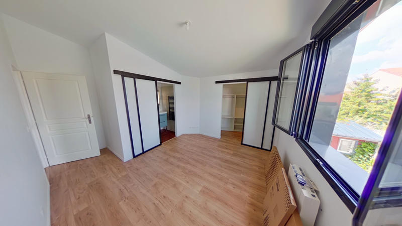 Maison - 113 m² - 5 pièces