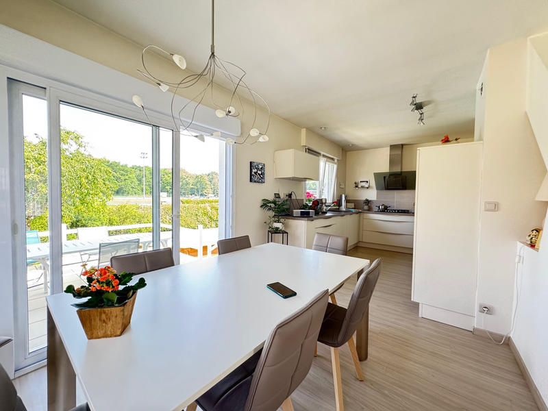 Maison - 127 m² - 5 pièces