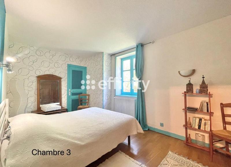 Maison - 400 m² - 10 pièces