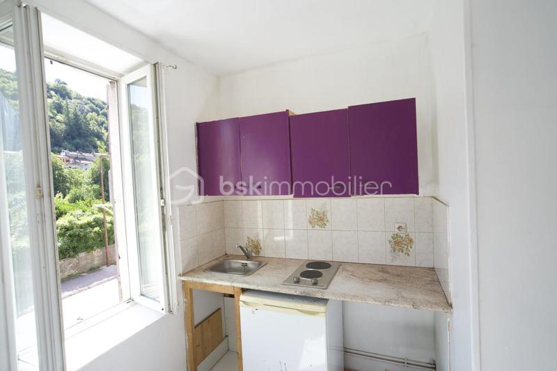 Immeuble - 300 m² - 13 pièces