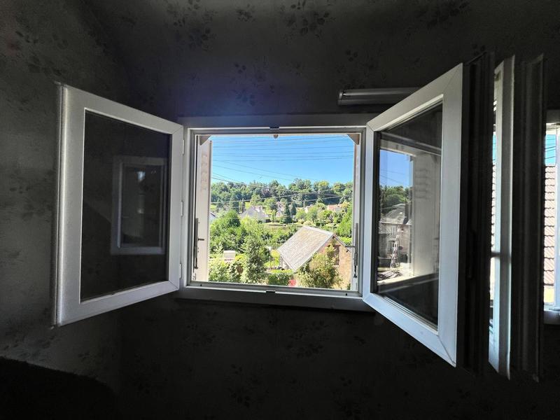 Maison - 96 m² - 5 pièces