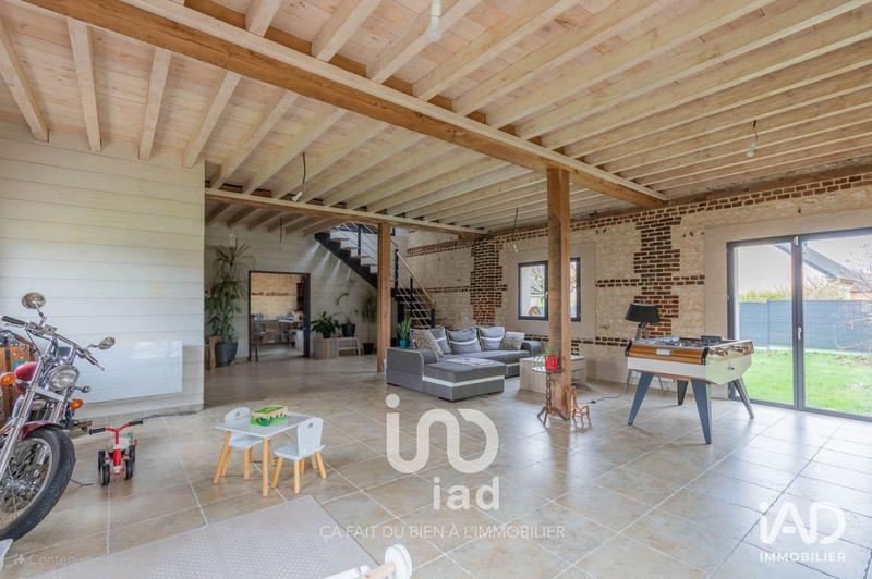 Maison - 218 m² - 4 pièces