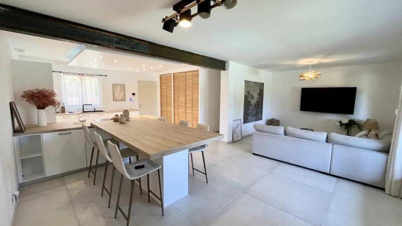 Villa - 150 m² - 5 pièces