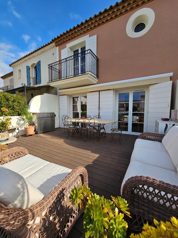 Villa - 101 m² - 4 pièces