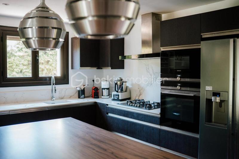 Maison - 112 m² - 4 pièces