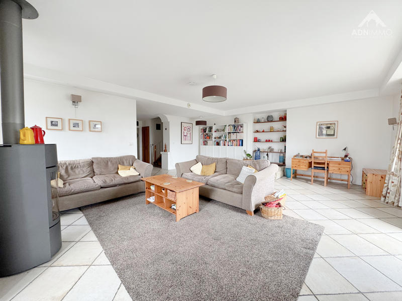 Maison - 429 m² - 10 pièces