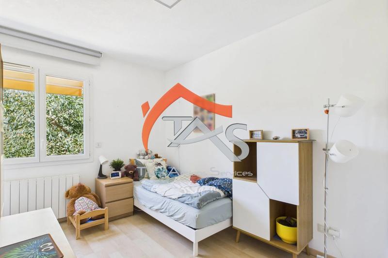 Maison - 86 m² - 4 pièces