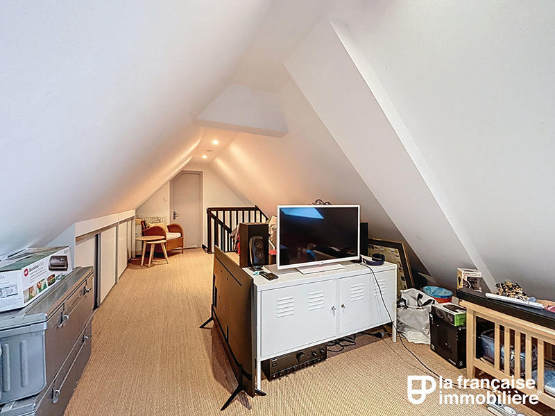 Maison - 163 m² - 7 pièces