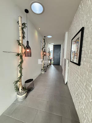 Appartement - 281 m² - 6 pièces